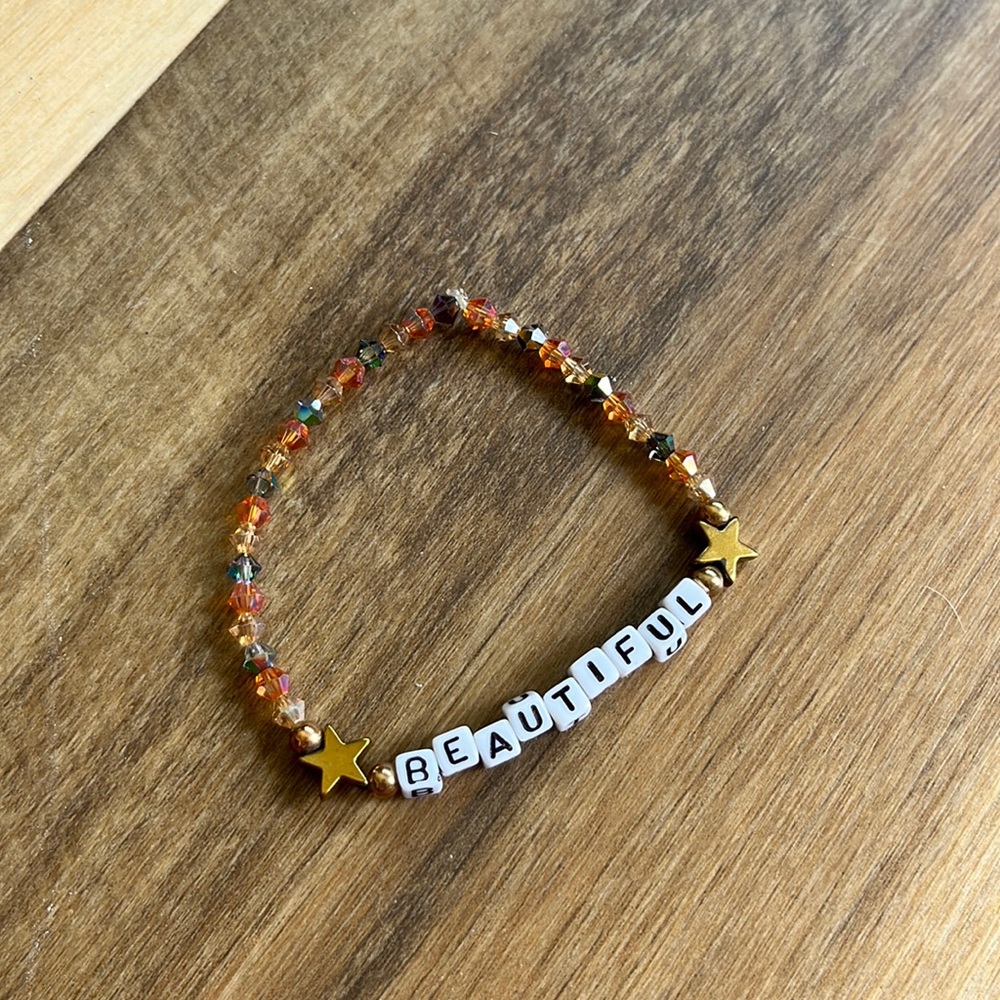 Beautiful Handmade‎ Bracelet BEAUTIFUL *wear solo or stack with more!*